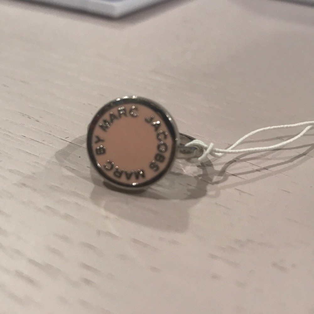 Marc Jacobs enamel ring- pink